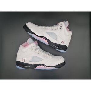 Jordan 5 Retro Medium Soft Pink (GS). SIZE 6.5Y - HQ7980-102